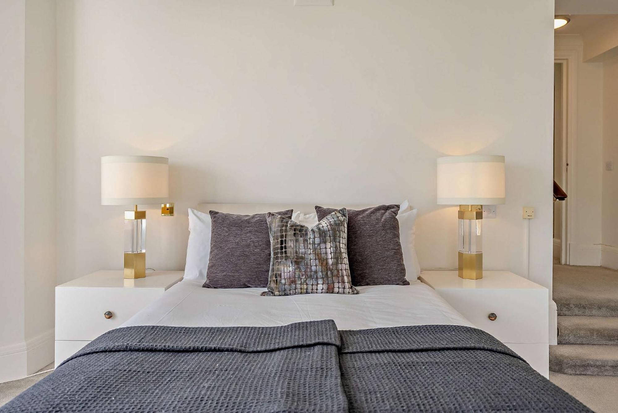 Strathmore Court Apartments Лондон Экстерьер фото