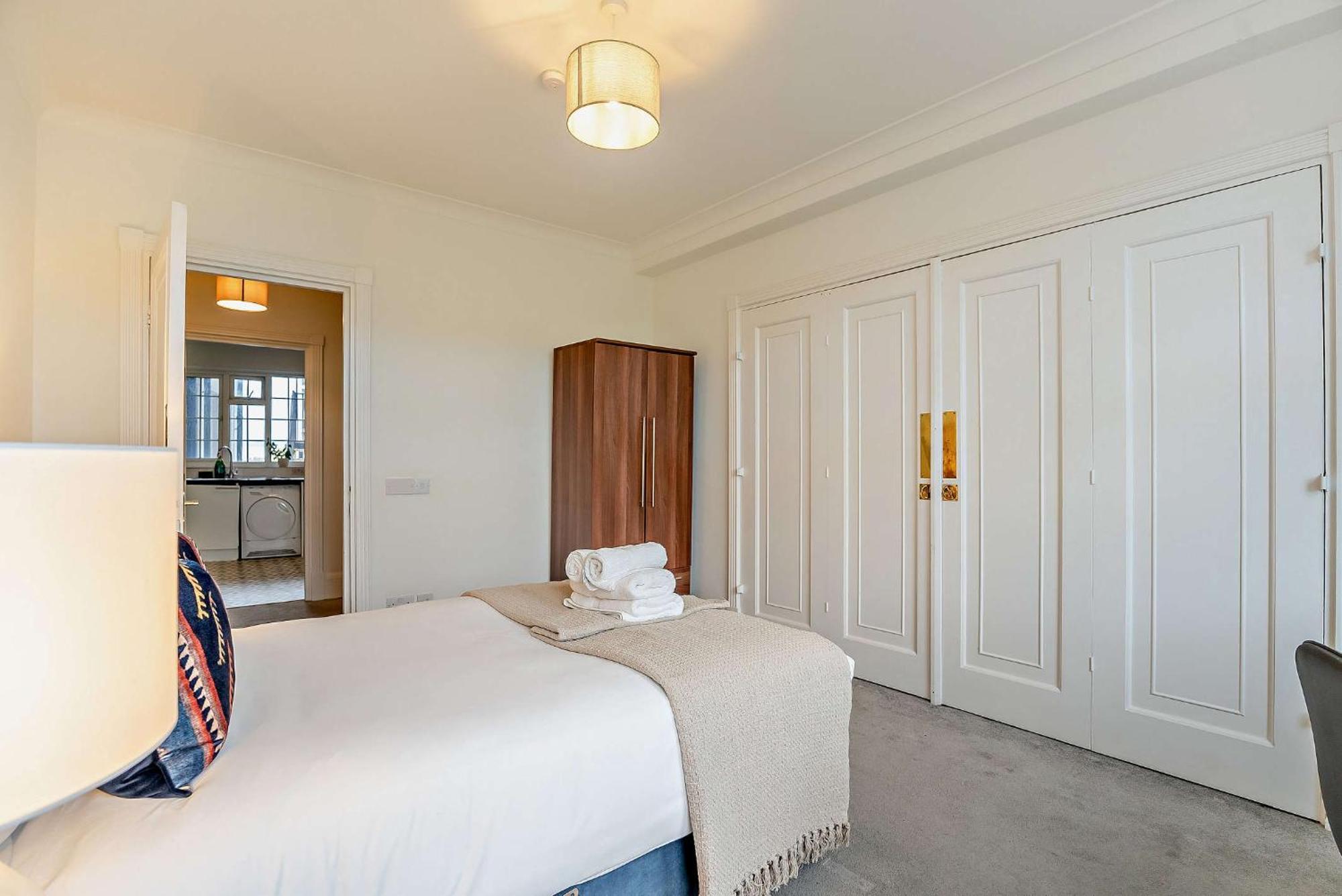 Strathmore Court Apartments Лондон Экстерьер фото