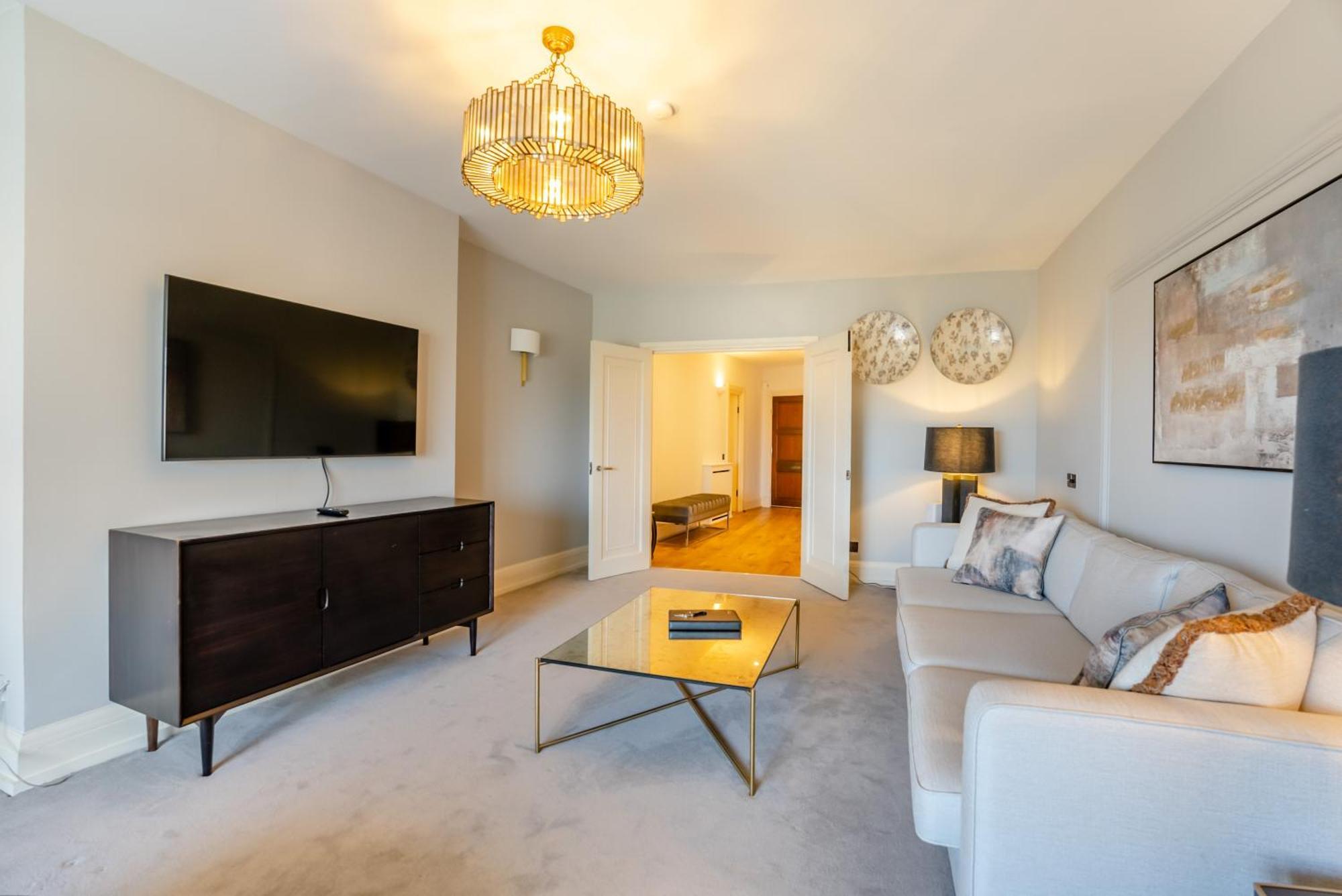 Strathmore Court Apartments Лондон Экстерьер фото