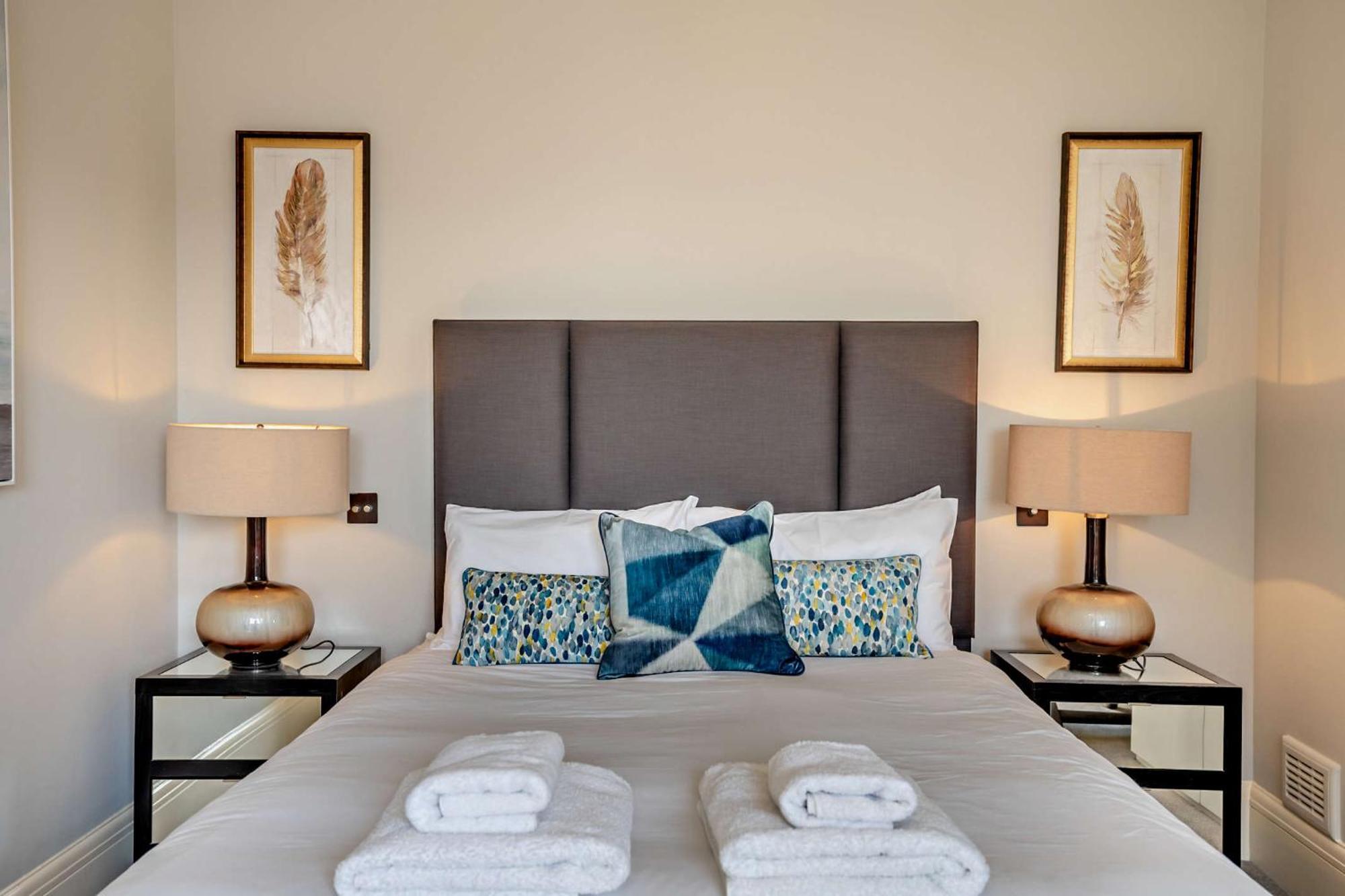 Strathmore Court Apartments Лондон Экстерьер фото