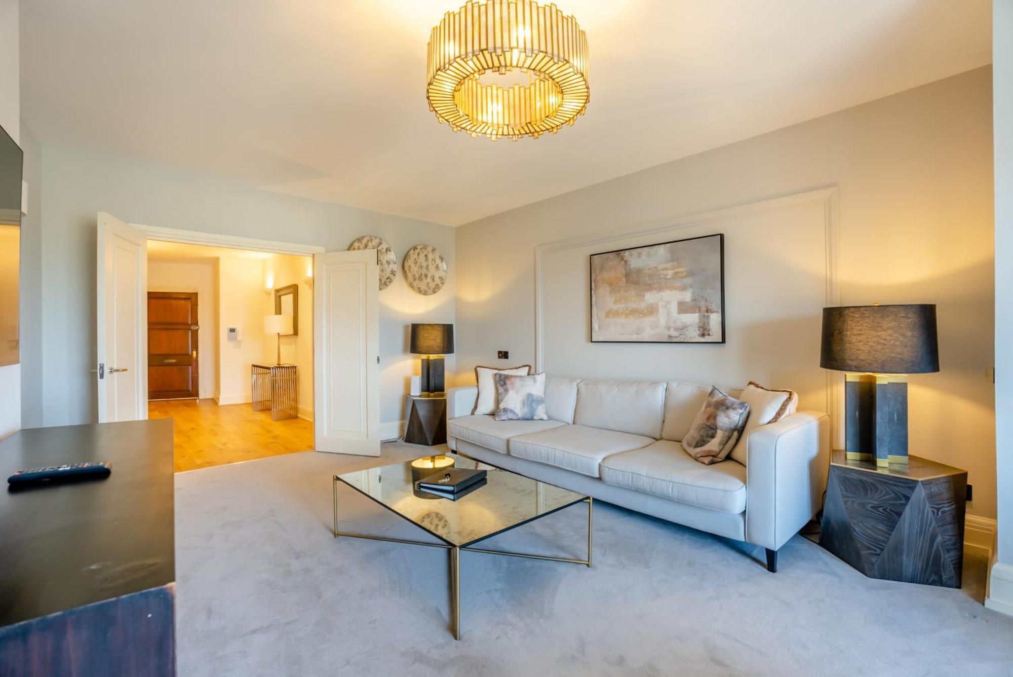 Strathmore Court Apartments Лондон Экстерьер фото